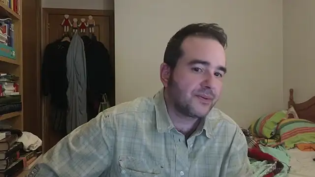 curiosillo83 online show from May 2026 03:04:02 PM