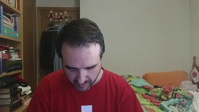 Snapshot of curiosillo83 chatting on June 2026 08:01:01 AM curiosillo83 online show from June 2026 08:01:01 AM