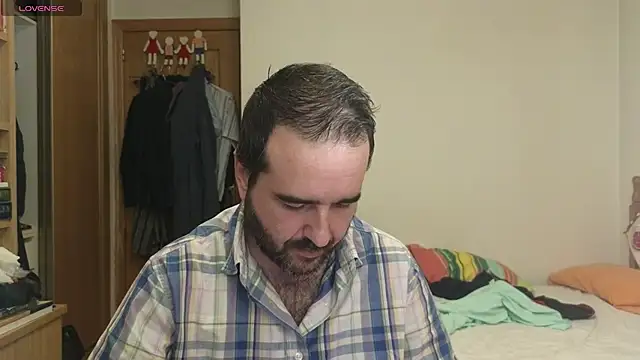 curiosillo83 online show from September 2025 12:54:01 PM