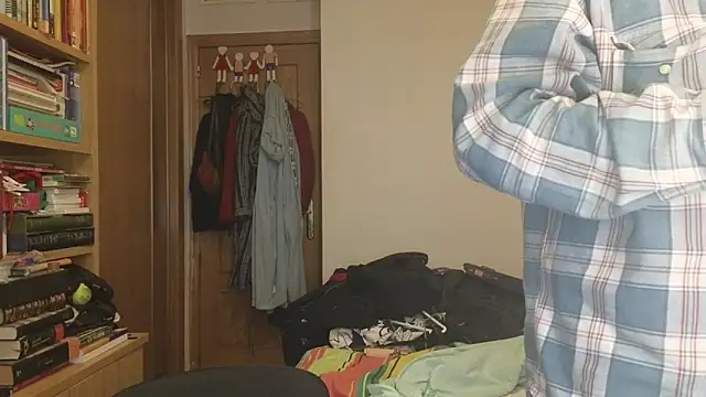 curiosillo83 online show from January 2026 04:11:02 PM