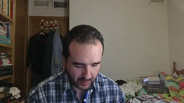 curiosillo83 online show from May 2026 02:57:02 PM