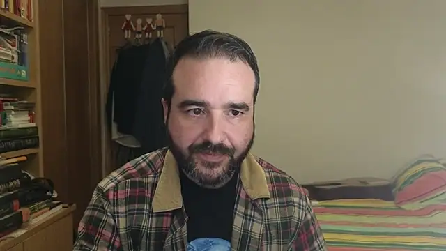 curiosillo83 online show from November 2025 03:38:01 PM