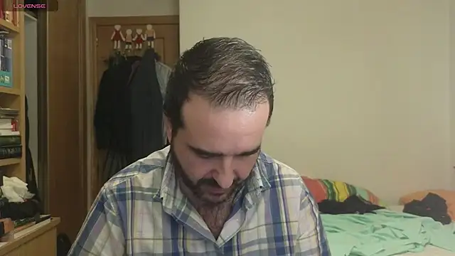 curiosillo83 online show from September 2025 03:39:02 PM