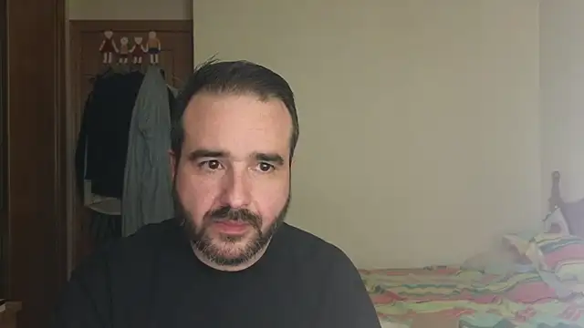 curiosillo83 online show from October 2025 11:14:01 PM