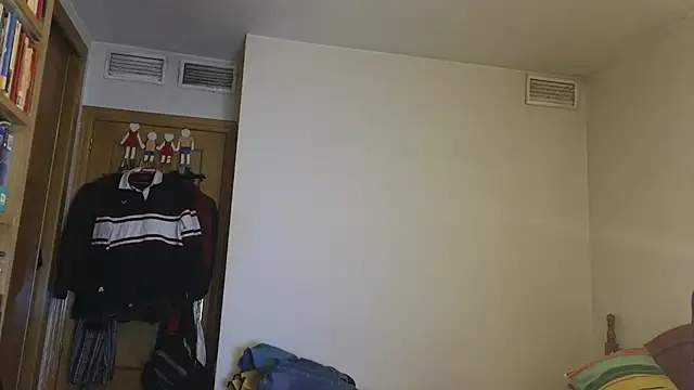 curiosillo83 online show from March 2026 03:24:01 PM