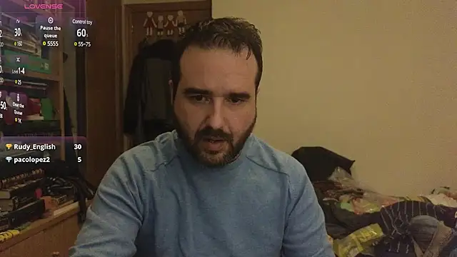 curiosillo83 online show from March 2025 06:01:01 PM