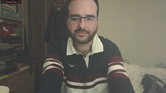 curiosillo83 online show from March 2025 09:24:01 PM