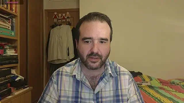 curiosillo83 online show from September 2025 02:12:01 PM