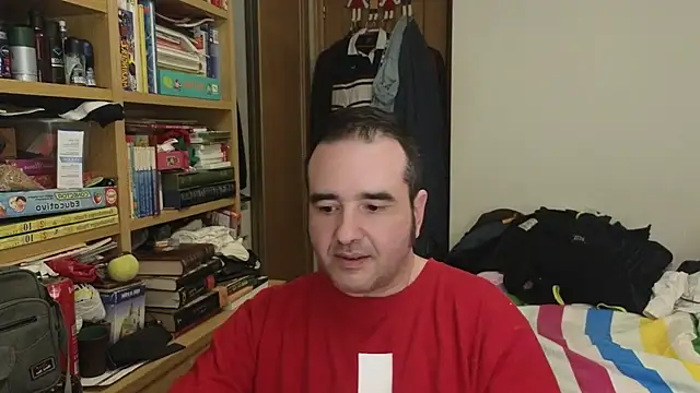 curiosillo83 online show from April 2026 12:58:02 AM