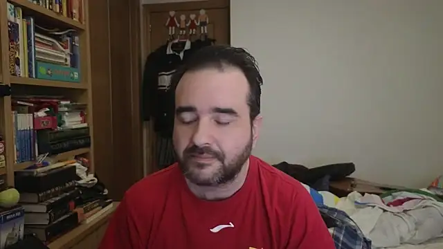 curiosillo83 online show from April 2026 10:11:02 AM