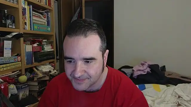 curiosillo83 online show from April 2026 12:56:01 PM