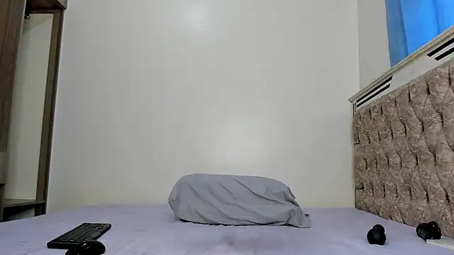 sexy ariah online show from October 2025 04:33:01 AM