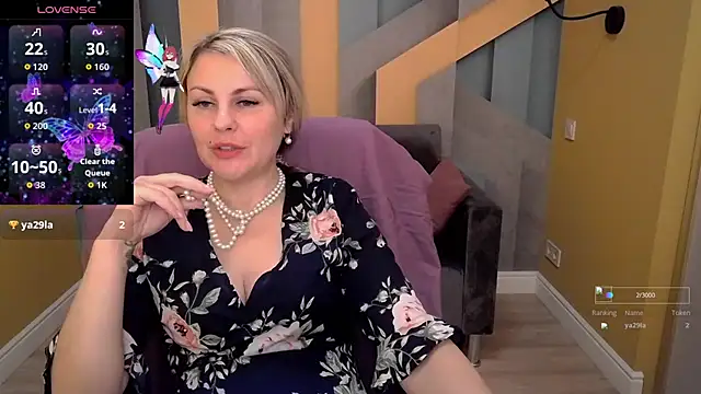 Snapshot of Candy_Long chatting on October 2025 07:17:02 AM Candy Long online show from October 2025 07:17:02 AM