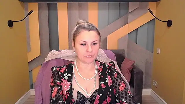 Snapshot of Candy_Long chatting on November 2025 06:28:02 AM Candy Long online show from November 2025 06:28:02 AM