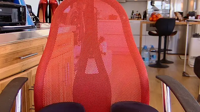 Lisa Sack online show from April 2026 10:22:02 AM