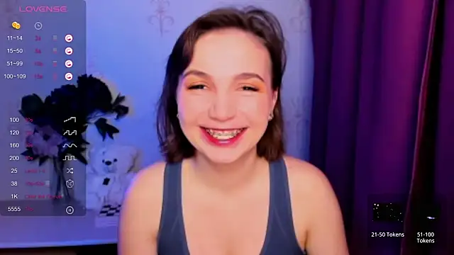 KindHazelHere  online show from January 2026 06:13:02 PM