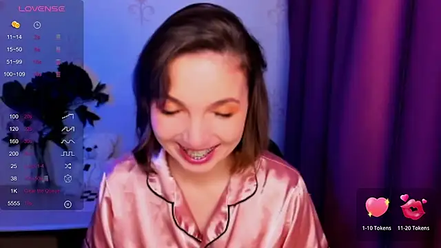 KindHazelHere  online show from January 2026 10:25:02 PM