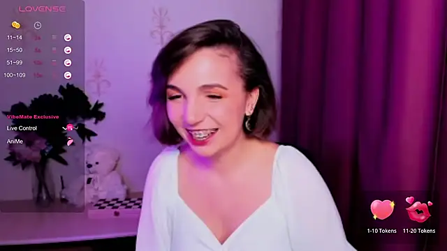 KindHazelHere  online show from November 2025 10:25:01 PM