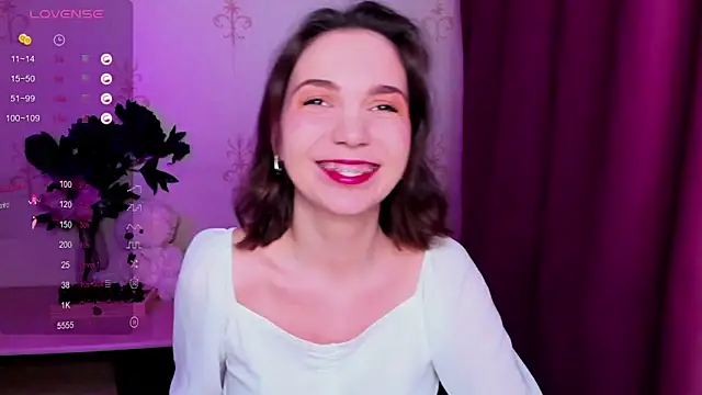 KindHazelHere  online show from March 2026 10:26:01 PM