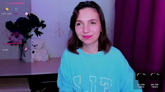 KindHazelHere  online show from May 2026 01:19:01 PM