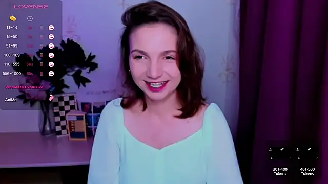 Snapshot of KindHazelHere_ chatting on July 2026 01:34:02 AM KindHazelHere online show from July 2026 01:34:02 AM