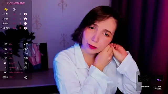 KindHazelHere  online show from October 2025 08:26:01 AM