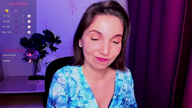 KindHazelHere  online show from February 2026 06:32:01 AM