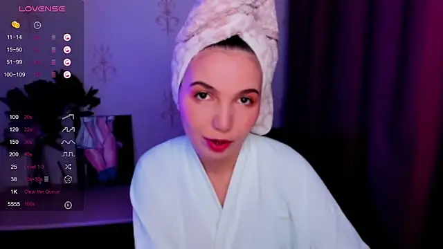 KindHazelHere  online show from October 2025 10:36:01 AM