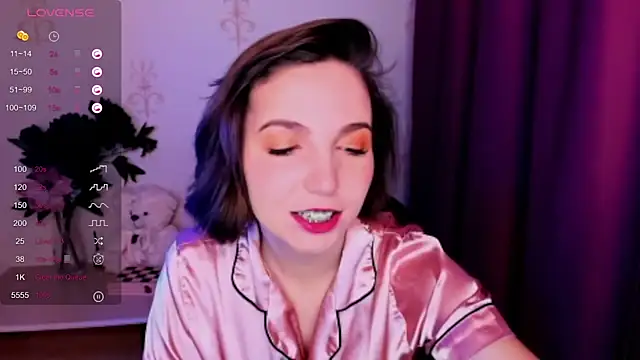 KindHazelHere  online show from November 2025 08:20:02 AM