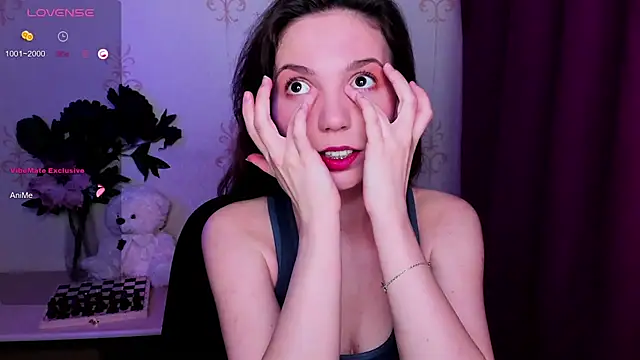 KindHazelHere  online show from March 2026 07:58:01 PM