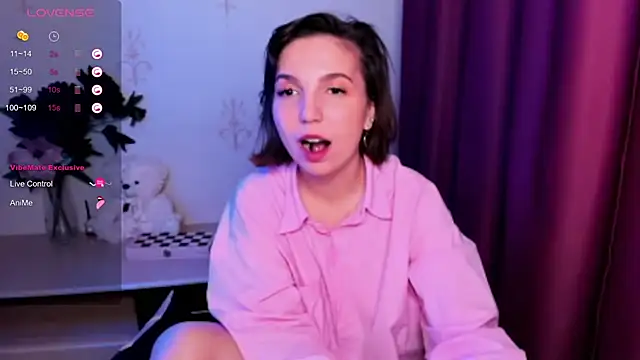 KindHazelHere  online show from November 2025 08:18:02 AM