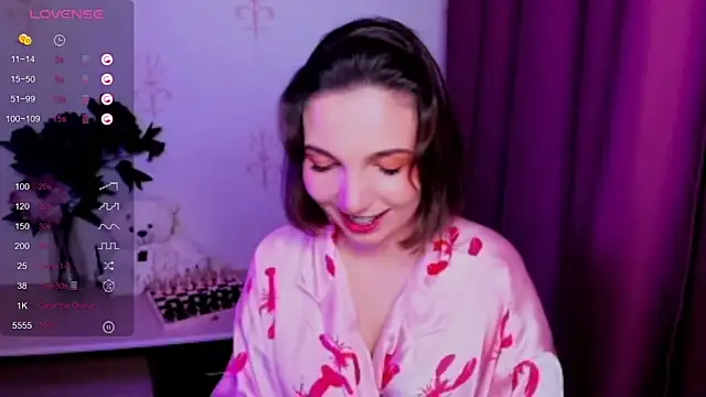 KindHazelHere  online show from November 2025 12:22:01 AM