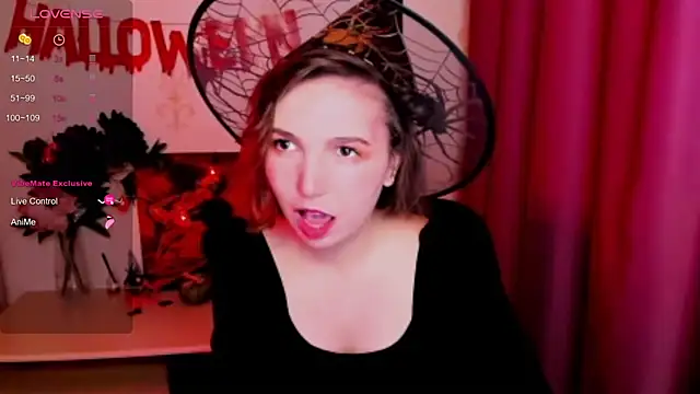 KindHazelHere  online show from October 2025 08:34:02 AM