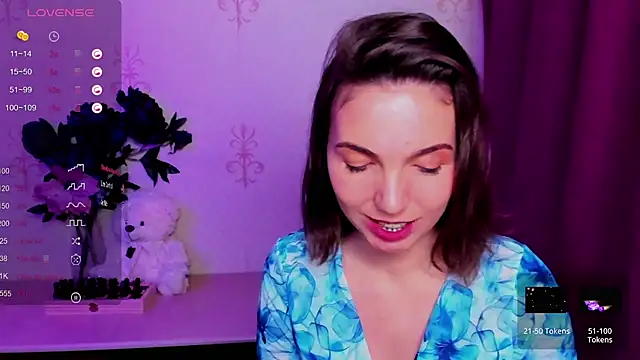 KindHazelHere  online show from March 2026 05:15:01 AM