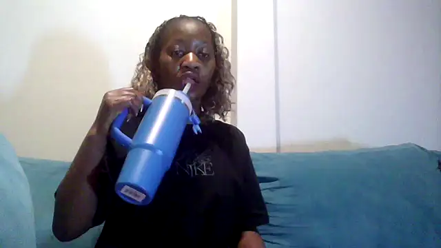 Snapshot of Hardnipples8 chatting on May 2026 03:03:02 AM Hardnipples8 online show from May 2026 03:03:02 AM