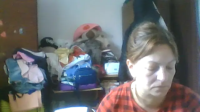 Snapshot of ShawnaAdams chatting on July 2026 01:07:01 PM ShawnaAdams online show from July 2026 01:07:01 PM