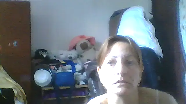 Snapshot of ShawnaAdams chatting on June 2026 12:22:01 PM ShawnaAdams online show from June 2026 12:22:01 PM