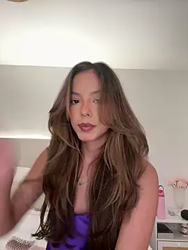 Snapshot of Bella_cutte_ chatting on December 2025 11:54:01 PM Bella cutte online show from December 2025 11:54:01 PM