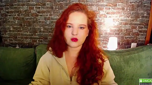 FlowerOfFreedom  online show from December 2025 05:01:02 AM