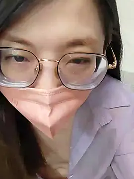 Lu Nana online show from February 2025 03:49:01 PM
