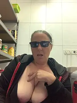 eroticjessitop online show from March 2025 10:40:02 PM