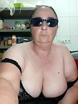Snapshot of eroticjessitop chatting on June 2026 08:53:01 PM eroticjessitop online show from June 2026 08:53:01 PM