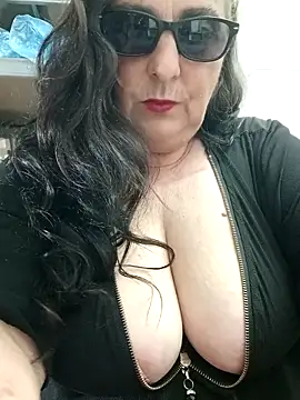 eroticjessitop online show from April 2026 09:39:33 PM