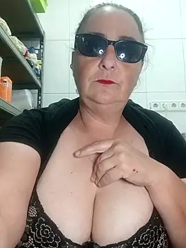 eroticjessitop online show from March 2026 05:21:01 PM