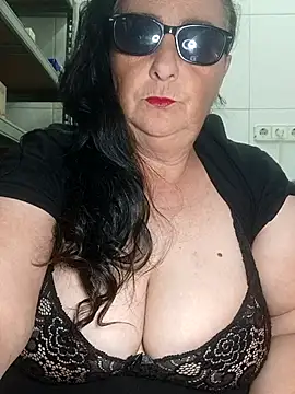 eroticjessitop online show from March 2026 06:33:01 PM