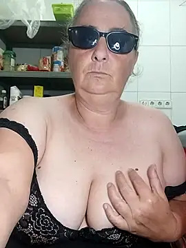eroticjessitop online show from May 2026 05:59:02 PM