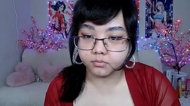 Snapshot of Moertomlly chatting on March 2026 04:26:01 AM Moertomlly online show from March 2026 04:26:01 AM