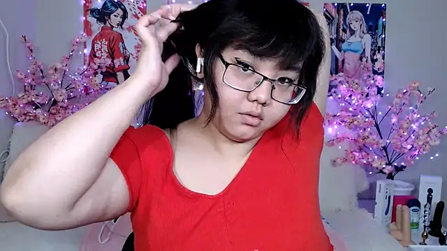 Snapshot of Moertomlly chatting on April 2026 03:25:02 AM Moertomlly online show from April 2026 03:25:02 AM