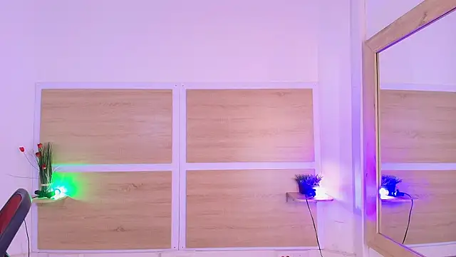  nickypurple  online show from March 2026 07:20:01 PM