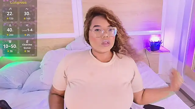  nickypurple  online show from February 2026 02:41:02 PM